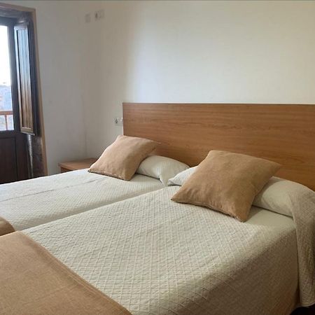 Apartamentos San Guillermo Финистере Екстериор снимка